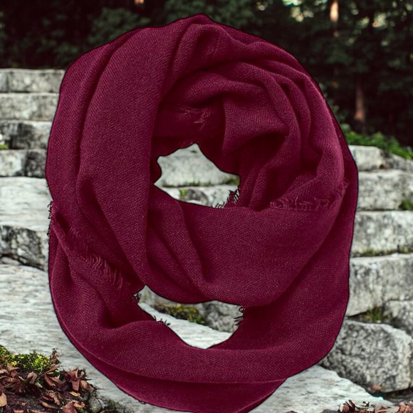 Fringe Edge Wine Color Infinity Scarf - Picture 11 of 16